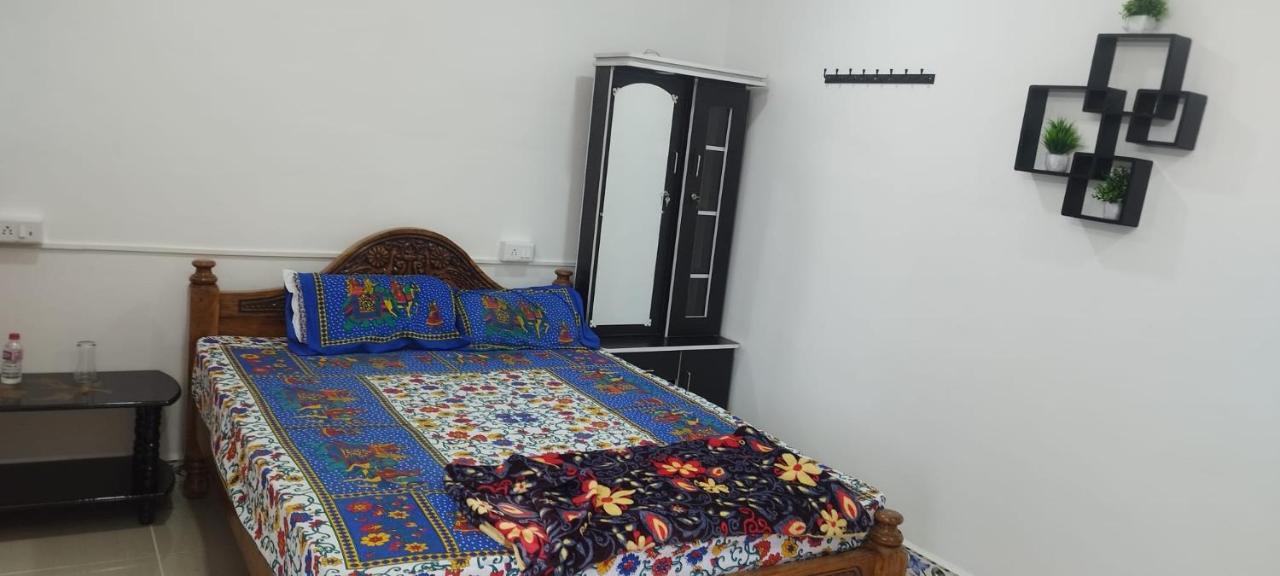 Kavieya Residency Hotel Purnankuppam ภายนอก รูปภาพ