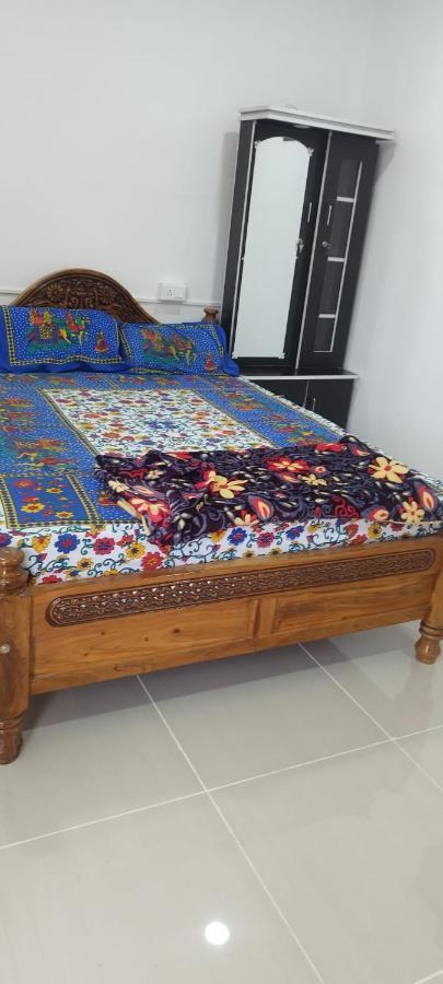 Kavieya Residency Hotel Purnankuppam ภายนอก รูปภาพ