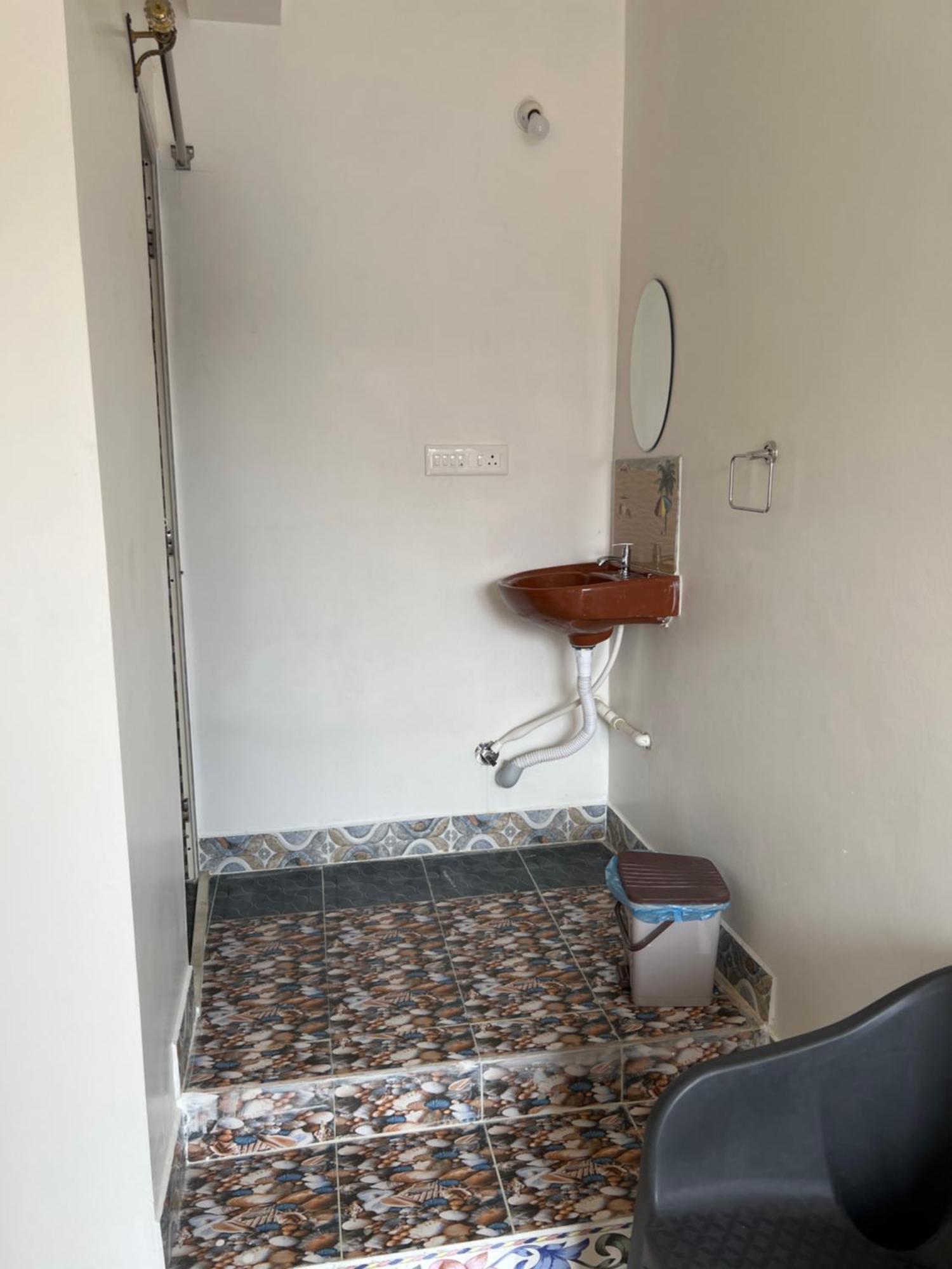 Kavieya Residency Hotel Purnankuppam ภายนอก รูปภาพ