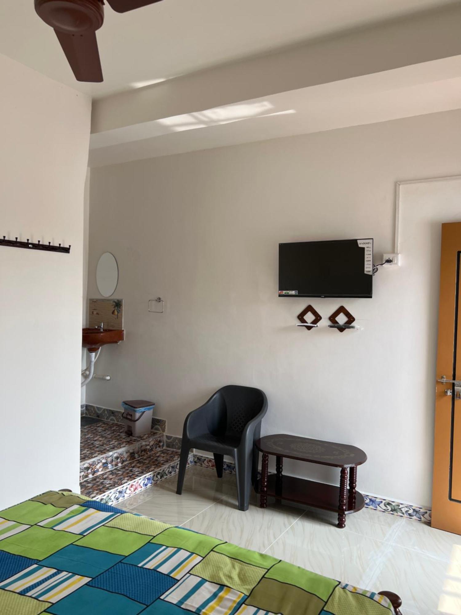 Kavieya Residency Hotel Purnankuppam ภายนอก รูปภาพ
