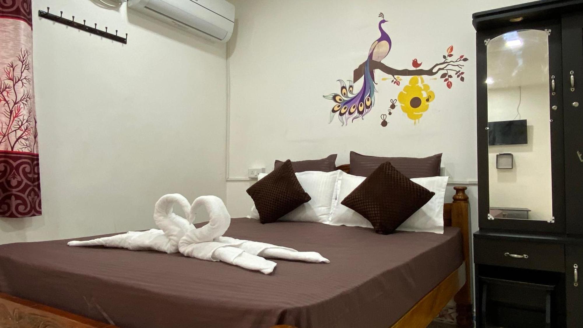 Kavieya Residency Hotel Purnankuppam ภายนอก รูปภาพ