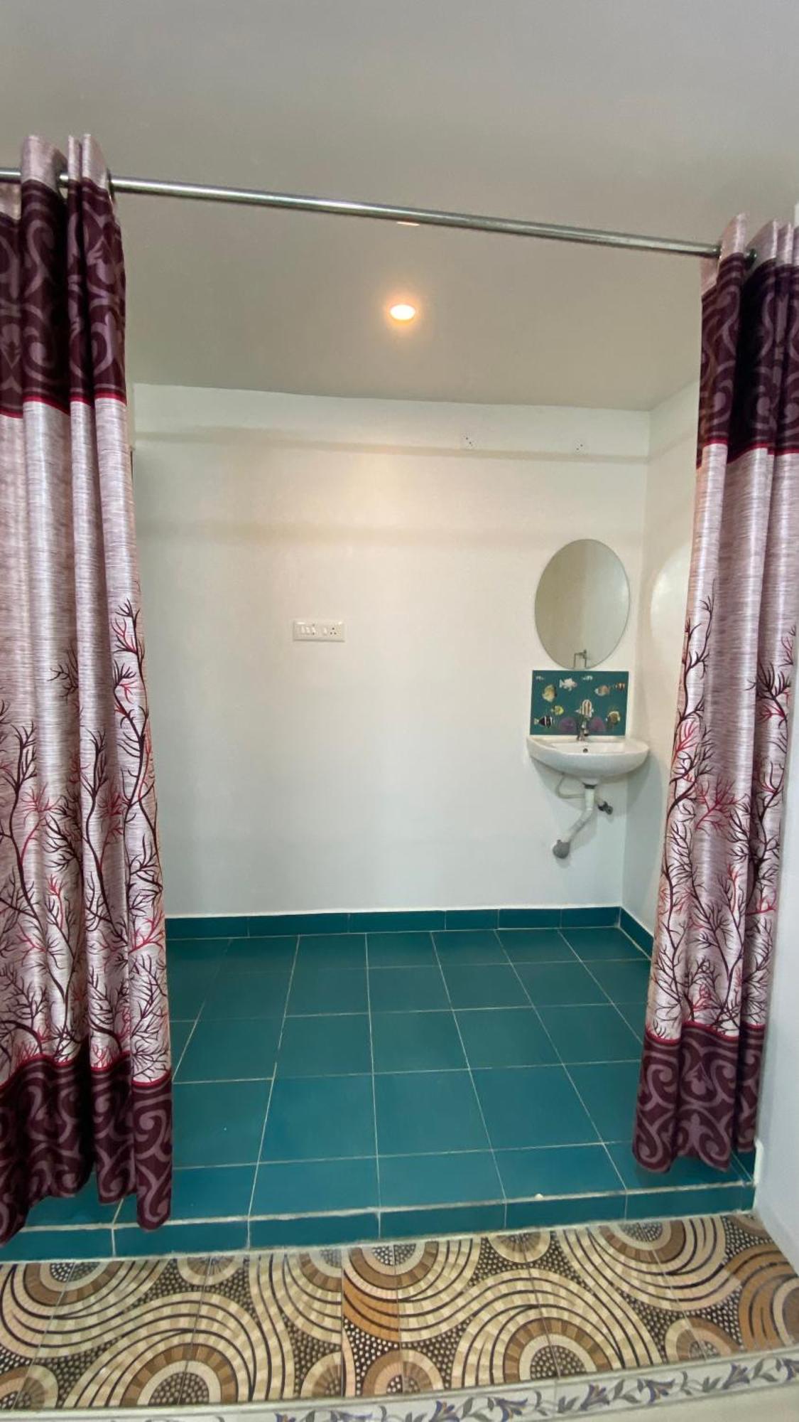 Kavieya Residency Hotel Purnankuppam ภายนอก รูปภาพ