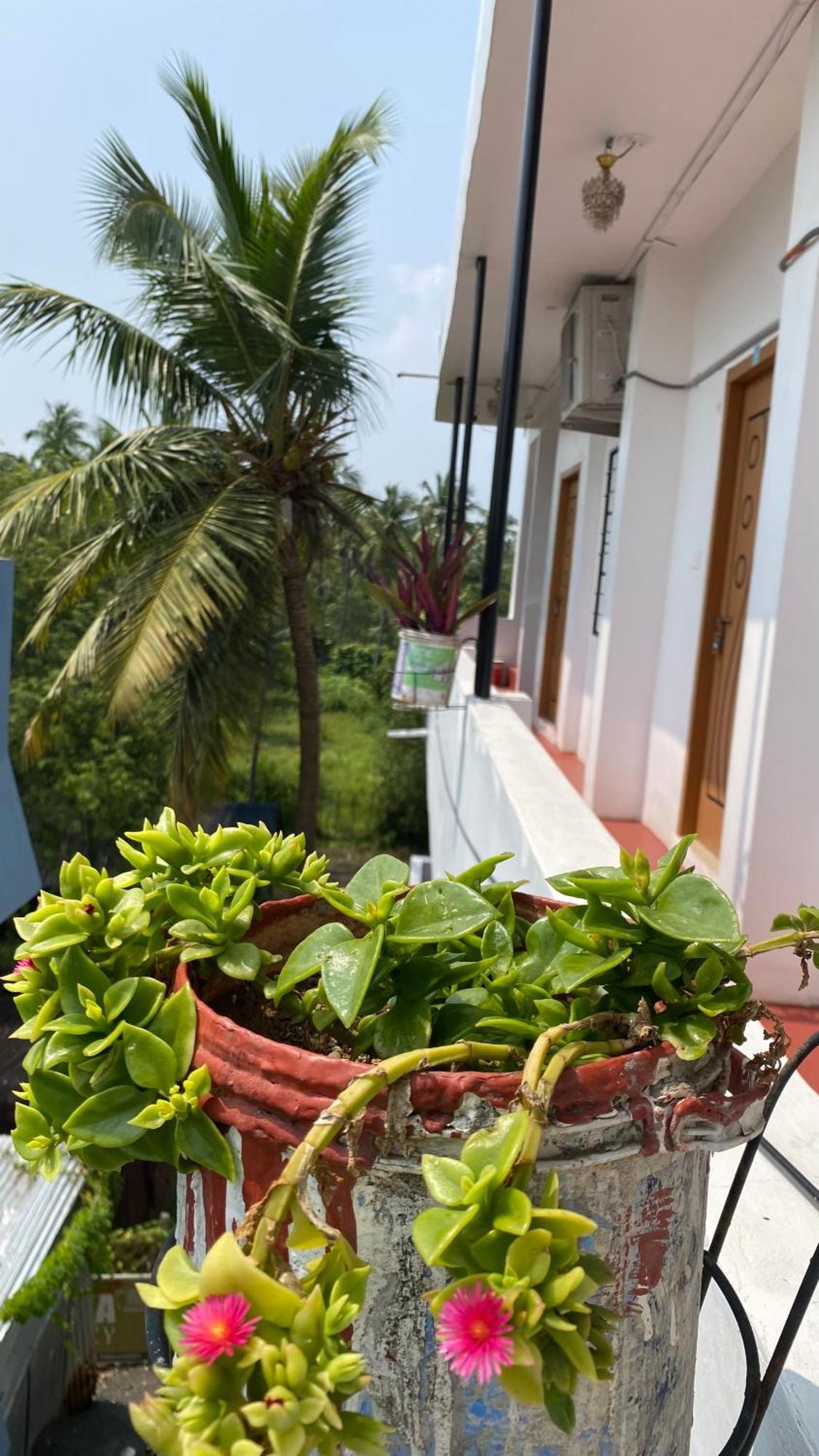 Kavieya Residency Hotel Purnankuppam ภายนอก รูปภาพ